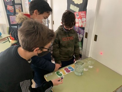 L'AVENTURA DELS ORBEEZ! UNA EXPERIÈNCIA DIVERTIDA AMB LA LLUM.
