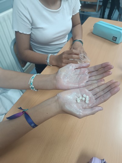 Descobrim la llum infraroja i la ultraviolada