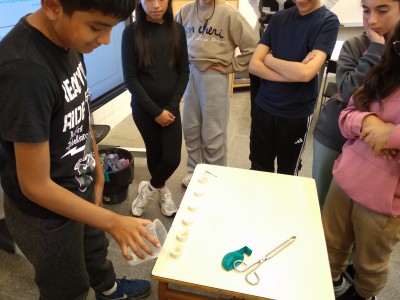 La matèria reacciona!