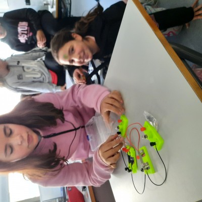 Que la fuerza te acompañe.